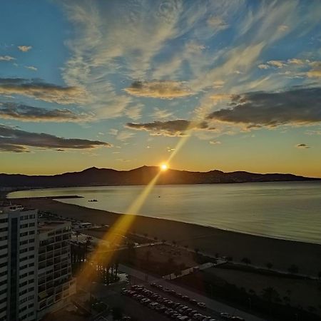 Apartamento Vistas Al Mar Aire Acondicionado Wifi Empuriabrava Eksteriør billede