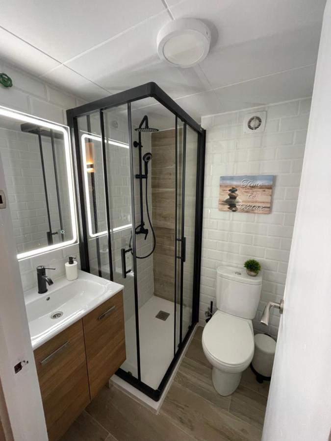 Apartamento Vistas Al Mar Aire Acondicionado Wifi Empuriabrava Eksteriør billede