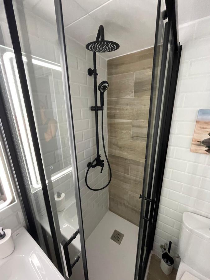 Apartamento Vistas Al Mar Aire Acondicionado Wifi Empuriabrava Eksteriør billede