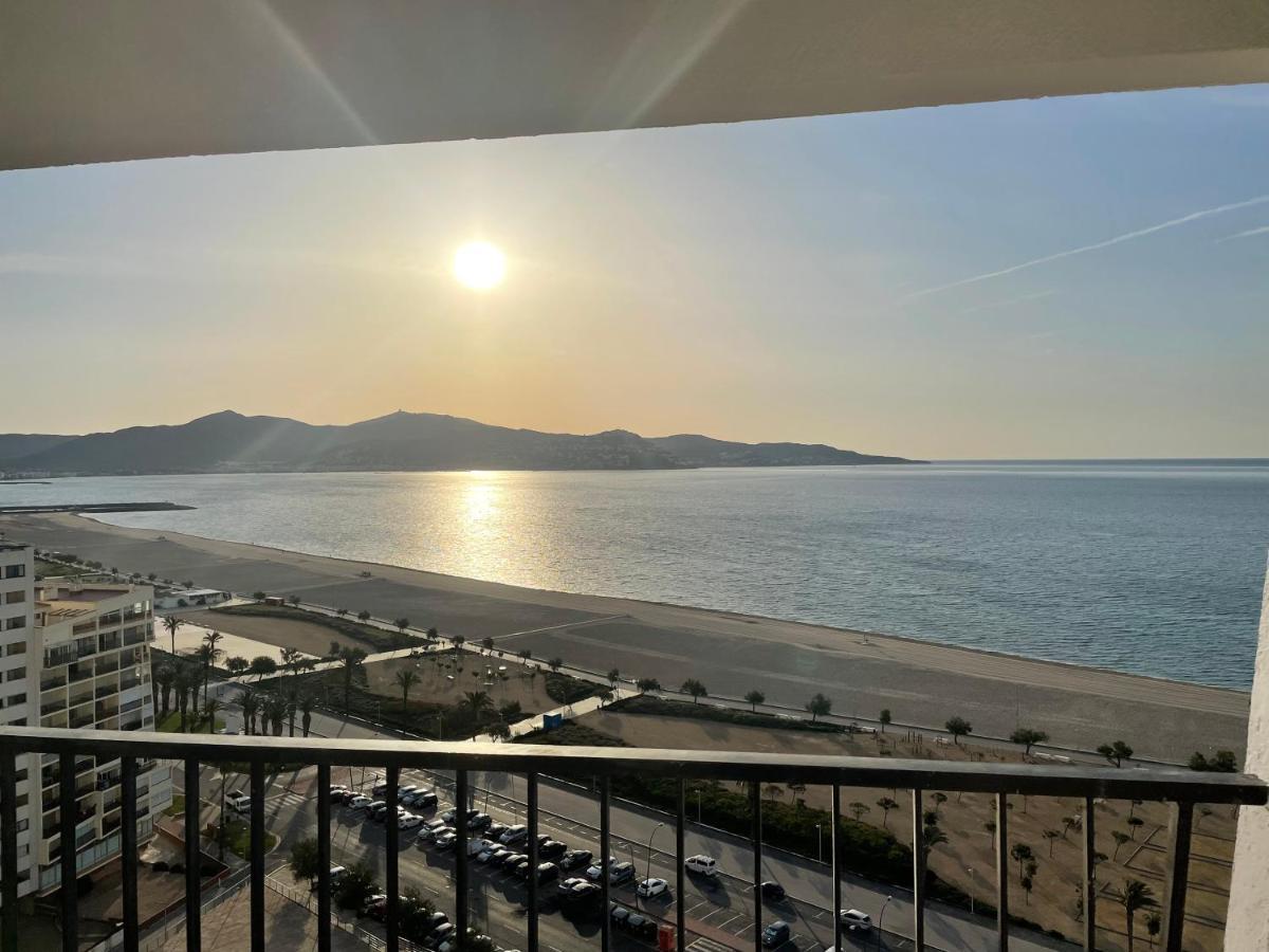 Apartamento Vistas Al Mar Aire Acondicionado Wifi Empuriabrava Eksteriør billede